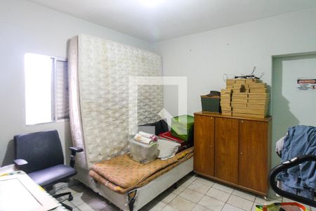 Casa à venda com 200m², 3 quartos e 4 vagasQuarto