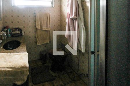 Casa à venda com 200m², 3 quartos e 4 vagasBanheiro da Suite