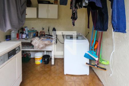 Casa à venda com 200m², 3 quartos e 4 vagasÁrea de Serviço