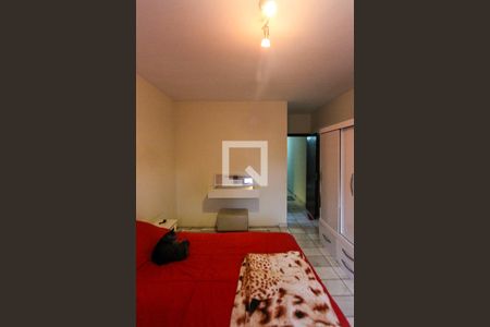 Casa à venda com 200m², 3 quartos e 4 vagasSuite