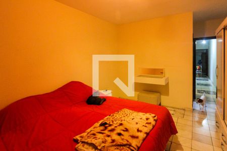 Casa à venda com 200m², 3 quartos e 4 vagasSuite