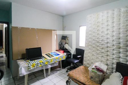 Casa à venda com 200m², 3 quartos e 4 vagasQuarto 02