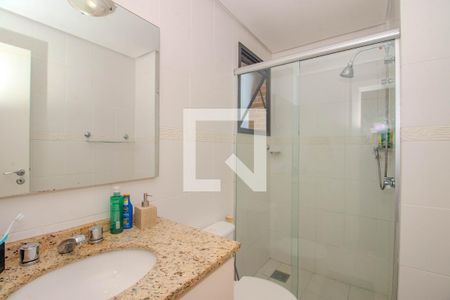 Banheiro da Suíte 1 de apartamento à venda com 3 quartos, 157m² em Rio Branco, Porto Alegre