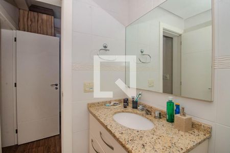 Banheiro da Suíte 1 de apartamento à venda com 3 quartos, 157m² em Rio Branco, Porto Alegre