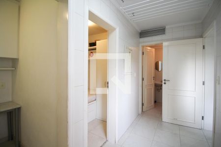 Apartamento à venda com 197m², 3 quartos e 3 vagasÁrea de Serviço