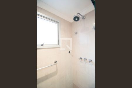 Apartamento à venda com 197m², 3 quartos e 3 vagasBanheiro da Suíte 1