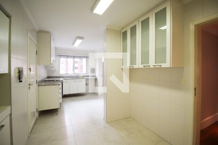 Apartamento à venda com 197m², 3 quartos e 3 vagasCozinha
