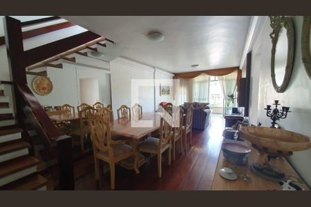 Apartamento à venda com 3 quartos, 220m² em Icaraí, Niterói