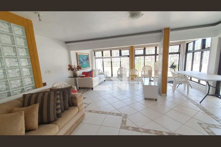 Apartamento à venda com 3 quartos, 220m² em Icaraí, Niterói