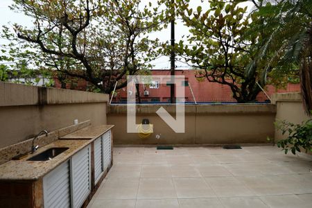 Apartamento para alugar com 68m², 1 quarto e 1 vagaVaranda