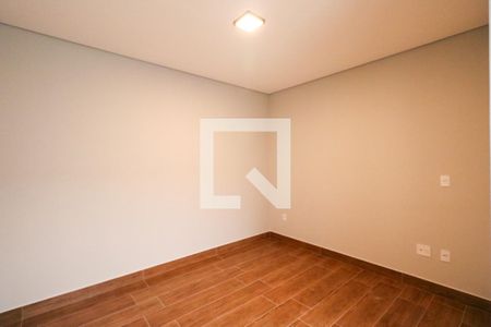 Casa à venda com 174m², 3 quartos e 3 vagasSuíte 3