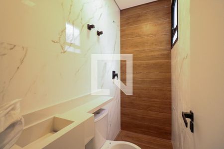 Casa à venda com 174m², 3 quartos e 3 vagasBanheiro da Suíte 2