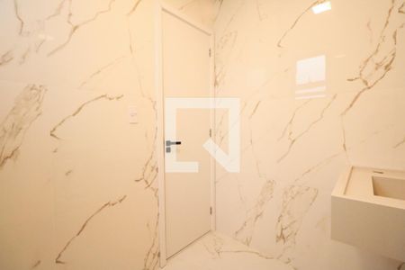 Casa à venda com 174m², 3 quartos e 3 vagasBanheiro da Suíte 3