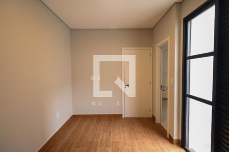 Casa à venda com 174m², 3 quartos e 3 vagasSuíte 2