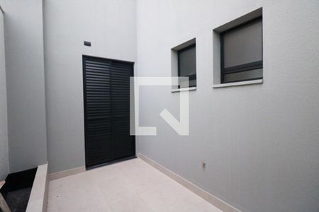 Casa à venda com 174m², 3 quartos e 3 vagasVaranda Suíte 1 e 2