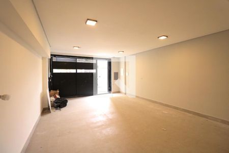 Casa à venda com 174m², 3 quartos e 3 vagasGaragem
