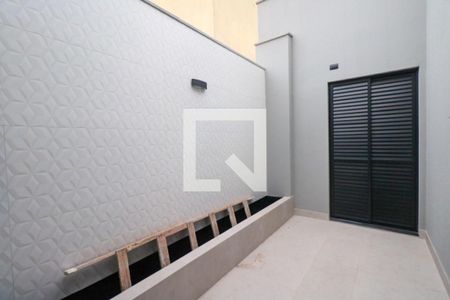 Casa à venda com 174m², 3 quartos e 3 vagasVaranda Suíte 1 e 2