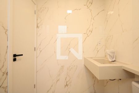 Casa à venda com 174m², 3 quartos e 3 vagasBanheiro da Suíte 3