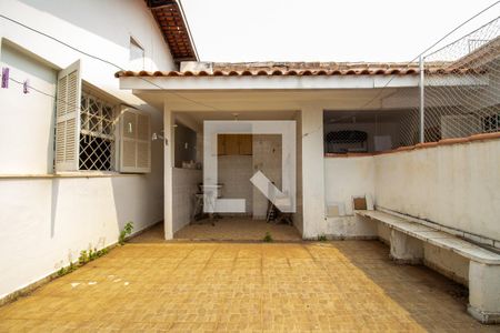 Casa à venda com 215m², 3 quartos e 2 vagasÁrea Externa