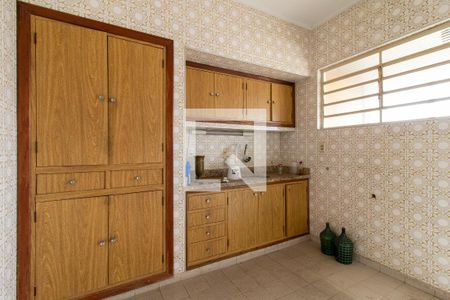 Casa à venda com 215m², 3 quartos e 2 vagasCozinha