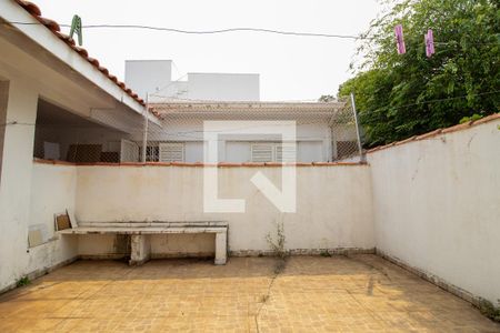 Casa à venda com 215m², 3 quartos e 2 vagasÁrea Externa