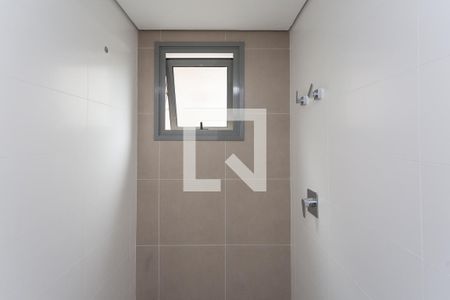 Apartamento à venda com 509m², 3 quartos e 4 vagas Apartamento à venda com 509m², 3 quartos e 4 vagasBanheiro da Suite 2