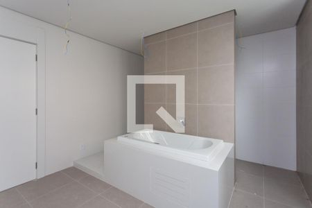 Apartamento à venda com 509m², 3 quartos e 4 vagas Apartamento à venda com 509m², 3 quartos e 4 vagasBanheiro 2 da Suite 1