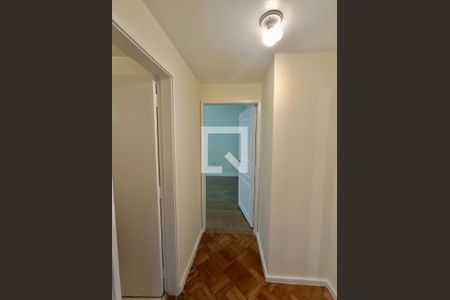 Apartamento para alugar com 241m², 5 quartos e 2 vagasSuíte master corredor