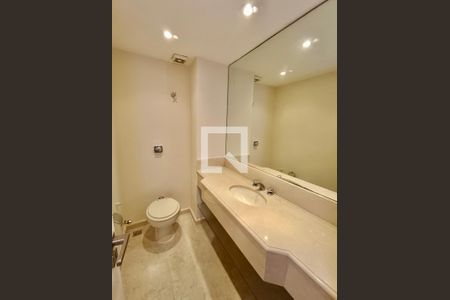 Apartamento para alugar com 241m², 5 quartos e 2 vagasLavabo