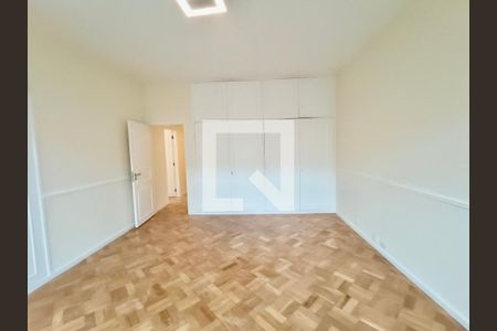 Apartamento para alugar com 241m², 5 quartos e 2 vagasSuíte 1