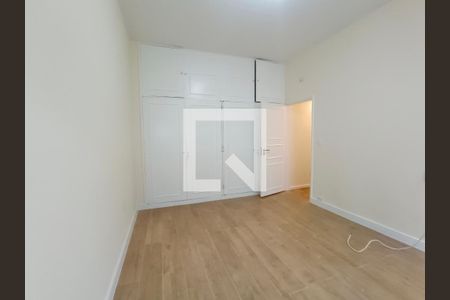 Apartamento para alugar com 241m², 5 quartos e 2 vagasSuíte master cômodo 2