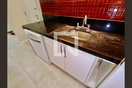 Apartamento para alugar com 241m², 5 quartos e 2 vagasCopa Cozinha