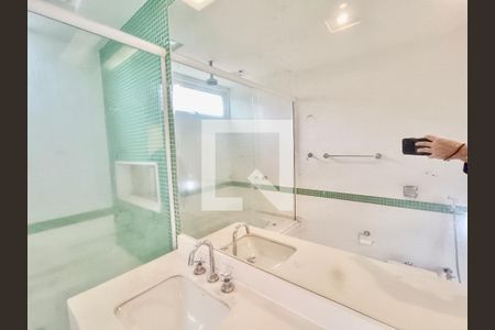 Apartamento para alugar com 241m², 5 quartos e 2 vagasSuíte 2 banheiro