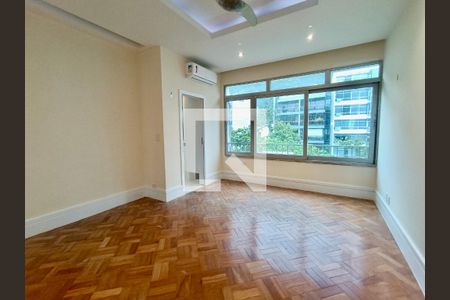 Apartamento para alugar com 241m², 5 quartos e 2 vagasSuíte 2