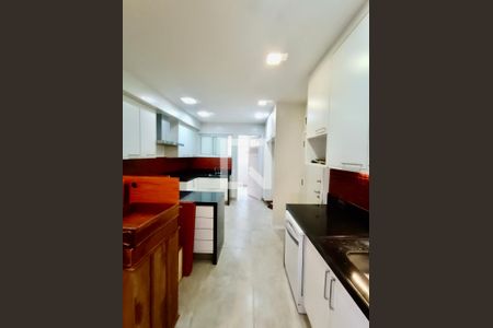 Apartamento para alugar com 241m², 5 quartos e 2 vagasCopa Cozinha