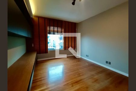 Apartamento para alugar com 241m², 5 quartos e 2 vagasCômodo 1