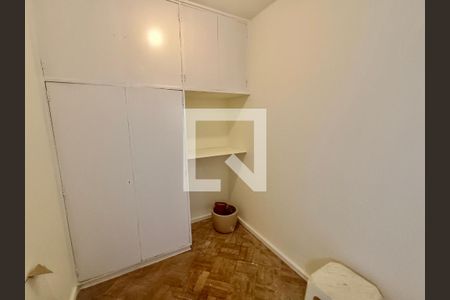Apartamento para alugar com 241m², 5 quartos e 2 vagasQuarto serviço 1