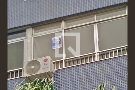 Apartamento para alugar com 241m², 5 quartos e 2 vagasFachada com cartaz QA