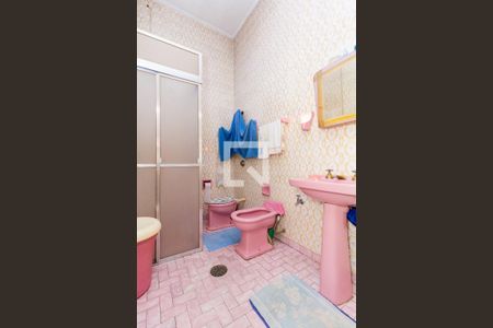 Casa à venda com 150m², 3 quartos e 1 vagaBanheiro 1