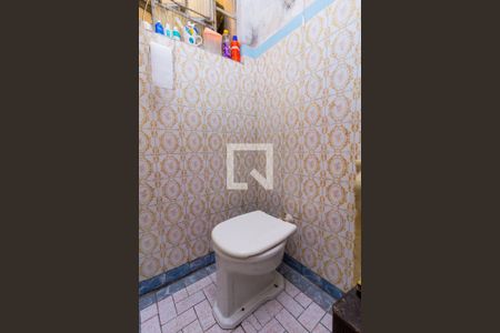 Casa à venda com 150m², 3 quartos e 1 vagaBanheiro 2