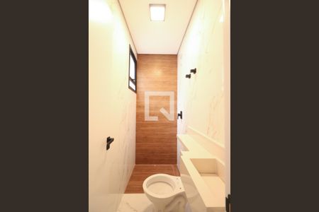 Casa à venda com 174m², 3 quartos e 3 vagasBanheiro da Suíte 1