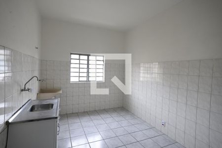 Cozinha de kitnet/studio para alugar com 1 quarto, 35m² em Sé, São Paulo