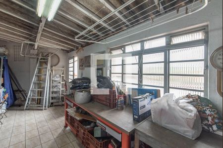 Casa à venda com 104m², 3 quartos e 4 vagas Casa à venda com 104m², 3 quartos e 4 vagasDepósito