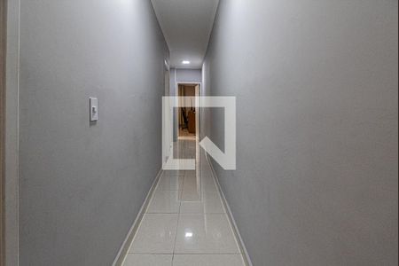 Casa para alugar com 180m², 3 quartos e 2 vagascorredor para os cômodos_2