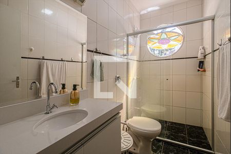 Casa para alugar com 180m², 3 quartos e 2 vagasbanheiro na suíte_1