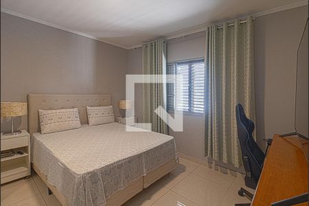 Casa para alugar com 180m², 3 quartos e 2 vagassuíte_1