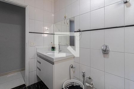 Casa para alugar com 180m², 3 quartos e 2 vagasbanheiro social_3