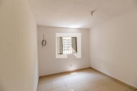 Quarto de casa para alugar com 1 quarto, 30m² em Vila Jussara, Carapicuíba