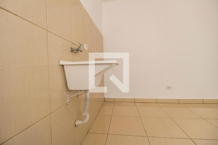 Casa para alugar com 30m², 1 quarto e 1 vagaÁrea de Serviço