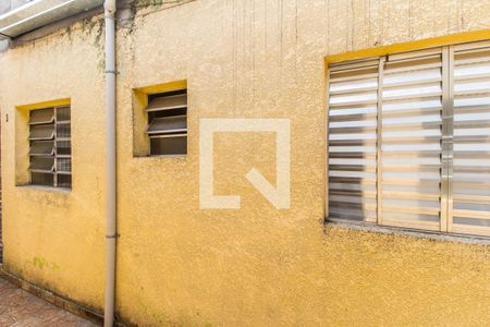 Casa para alugar com 30m², 1 quarto e 1 vagaFachada